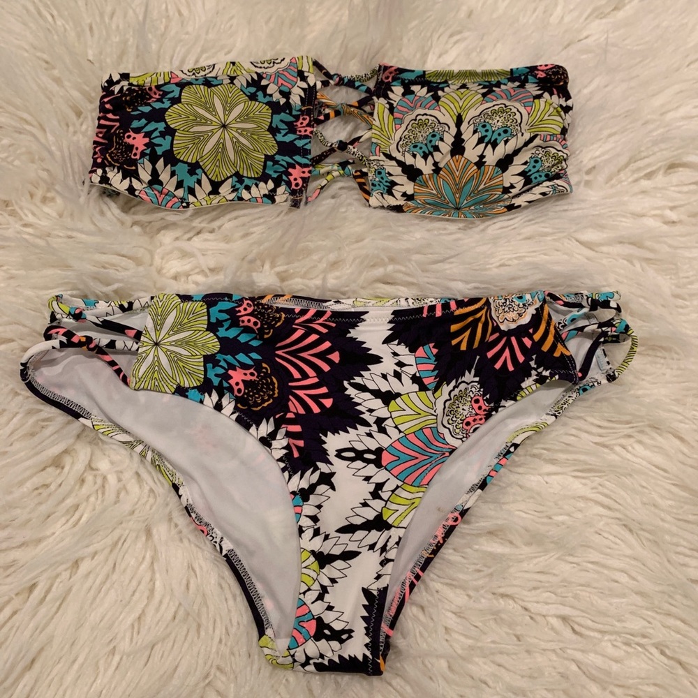 H & M Bikini